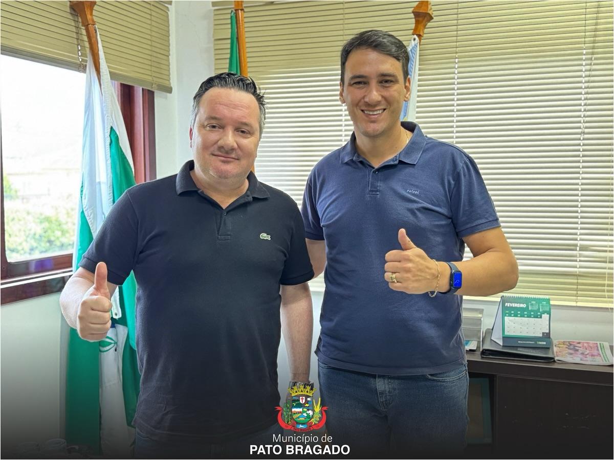 Prefeito John Nodari se reúne com Assessor da Casa Civil para Discutir Parcerias para Pato Bragado