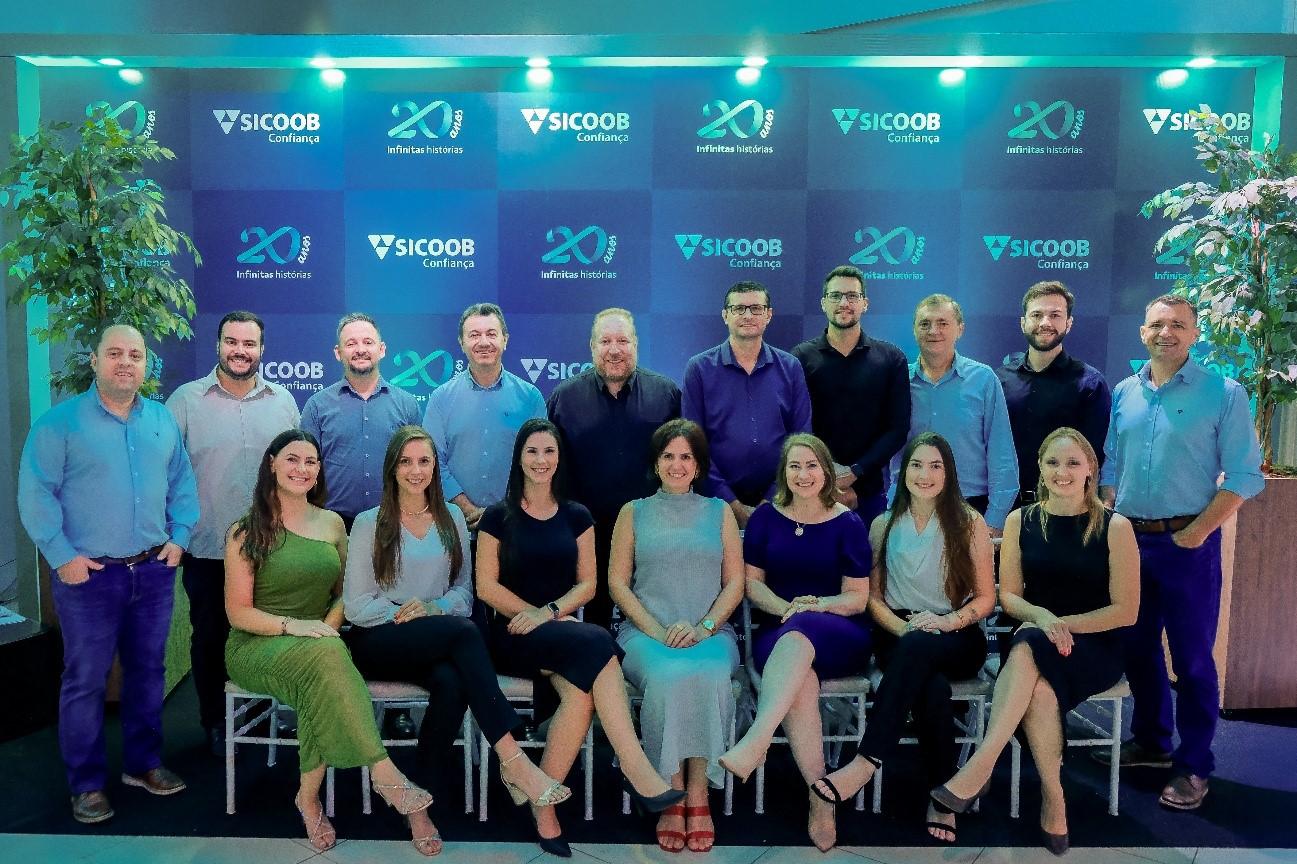 20 anos, infinitas histórias
