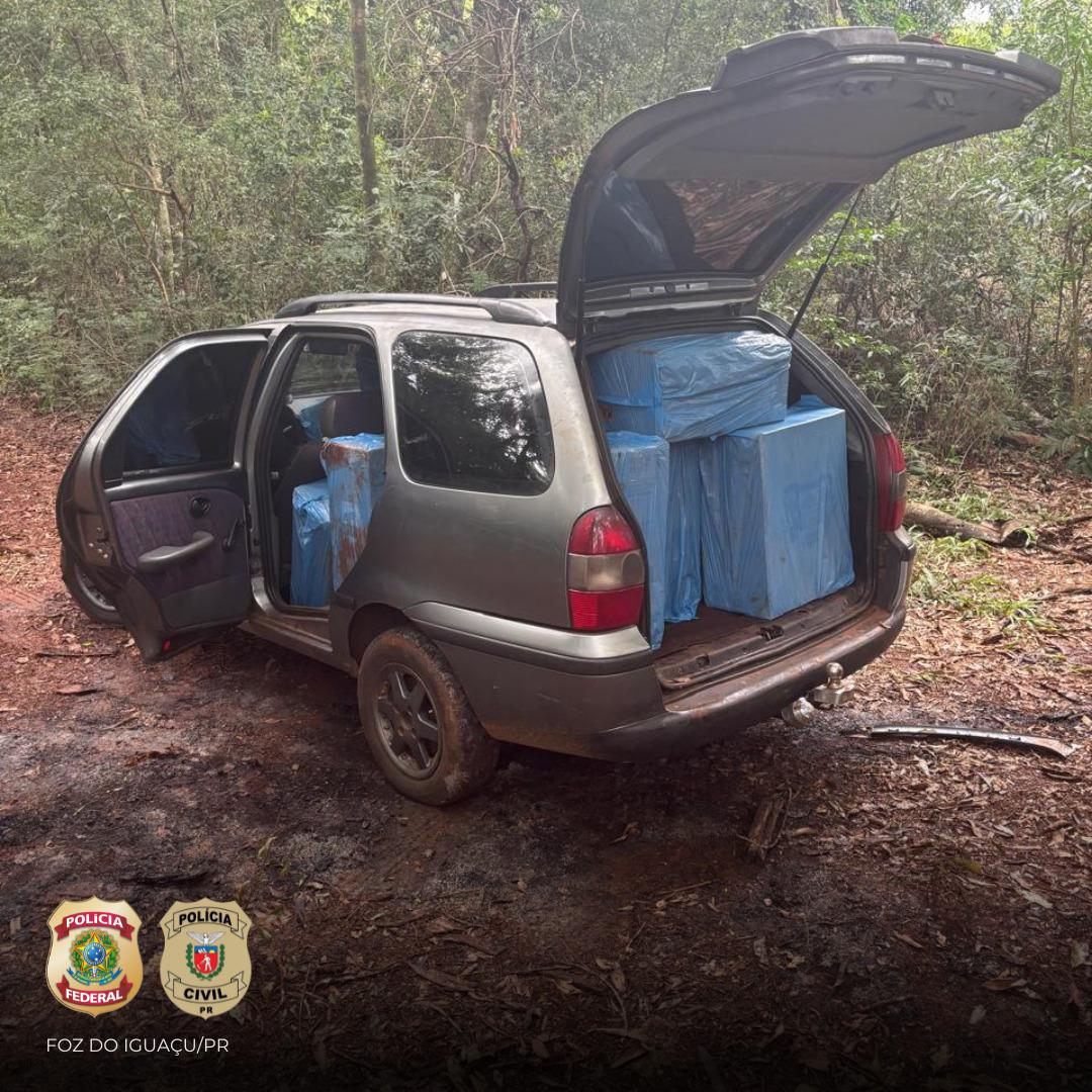 Policiais apreendem veículo e embarcação com caixas de cigarros estrangeiros em itaipulândia/pr.
