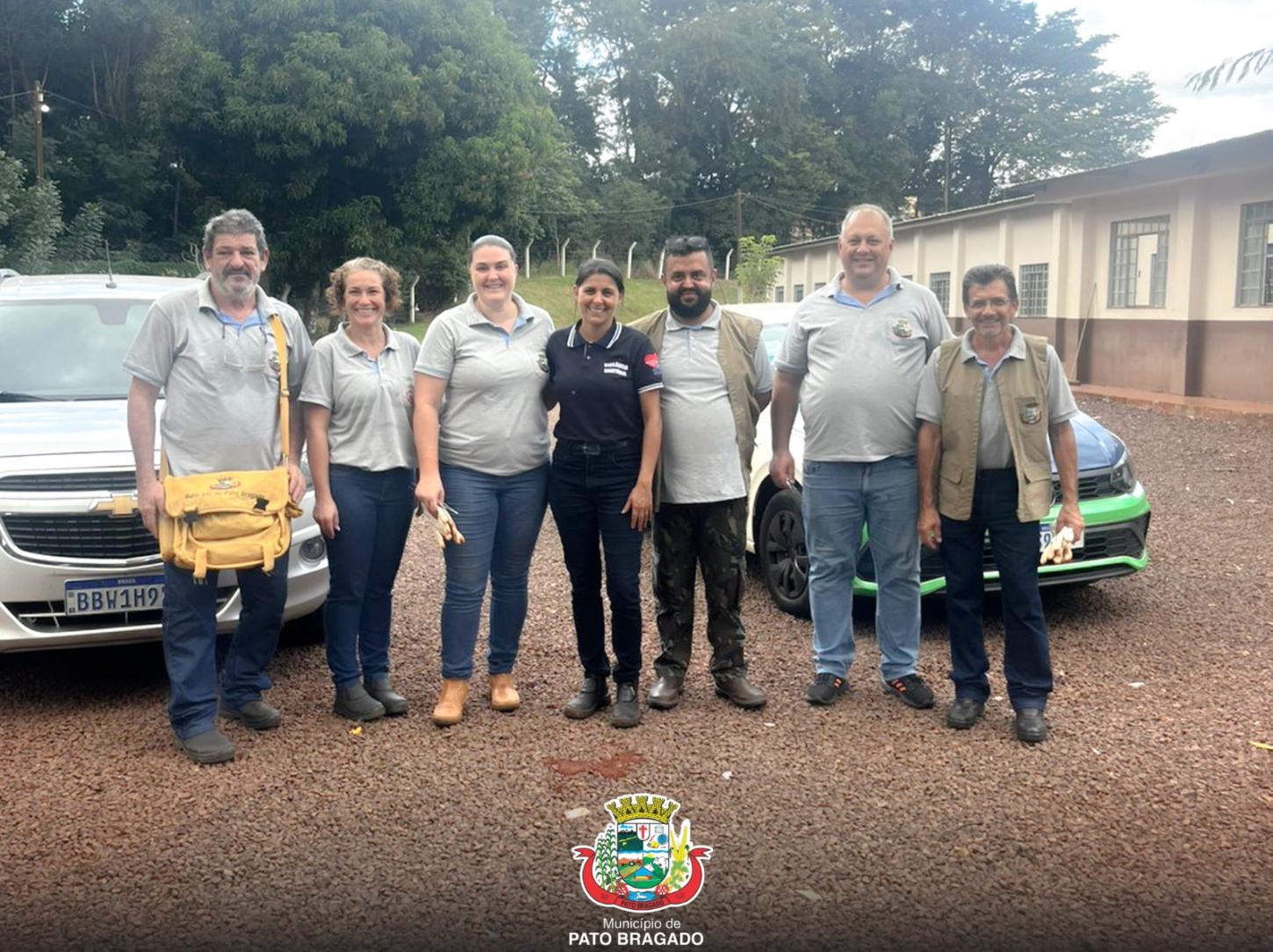 Equipe de endemias de Pato Bragado participam de treinamento para manejo e captura de escorpiões