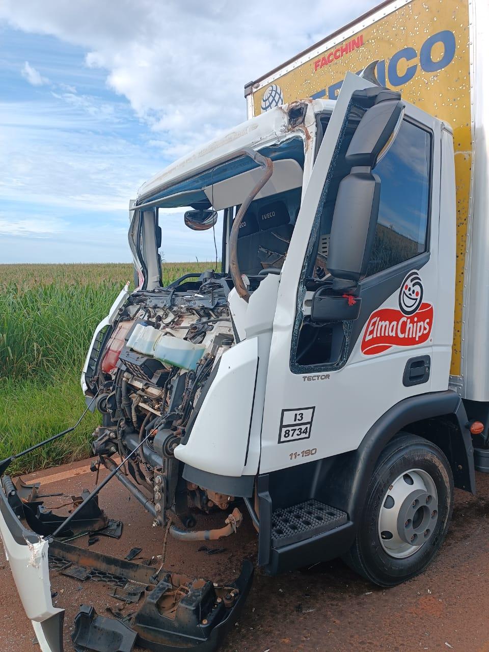 Homem fica ferido em batida traseira na PR 488, entre Diamante do Oeste e Vera Cruz do Oeste