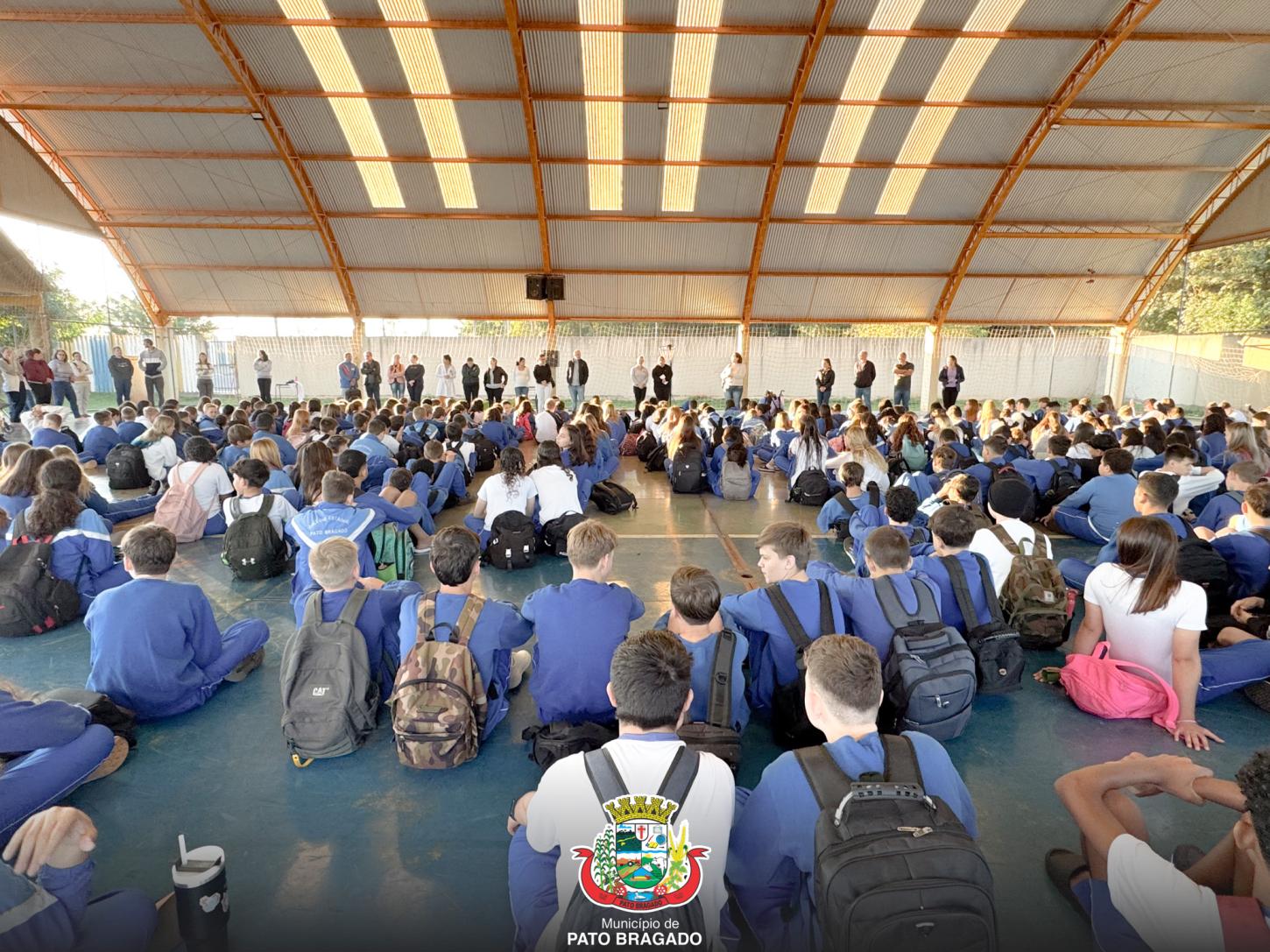 Iniciou o Programa Saúde na Escola (PSE) em Pato Bragado