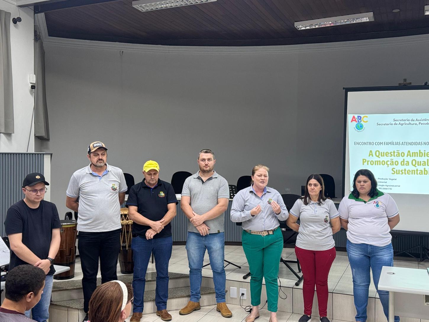 CRAS de Pato Bragado realiza encontro voltado para a conscientização sobre o meio ambiente.