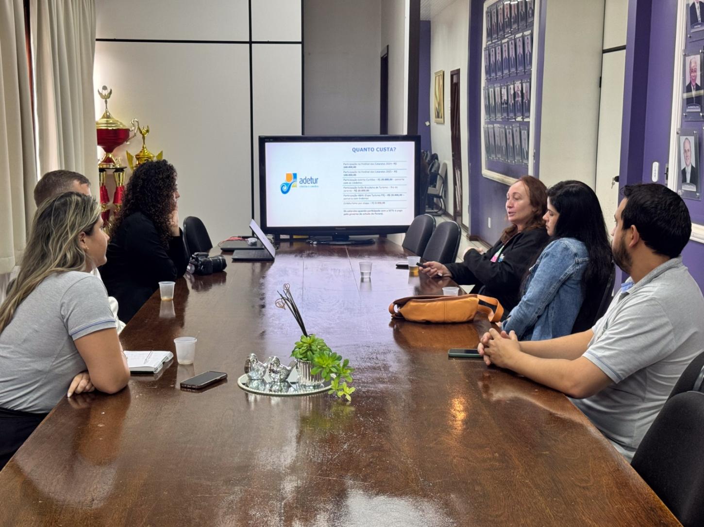 Adetur realiza apresentação de institucional em parceria com a Secretaria de Indústria, Comércio, Turismo e Desenvolvimento Econômico do município de Pato Bragado