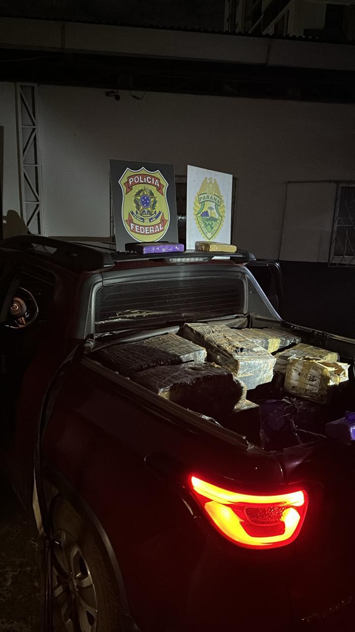 PF e PM apreendem veículo carregado com maconha em Cascavel/PR