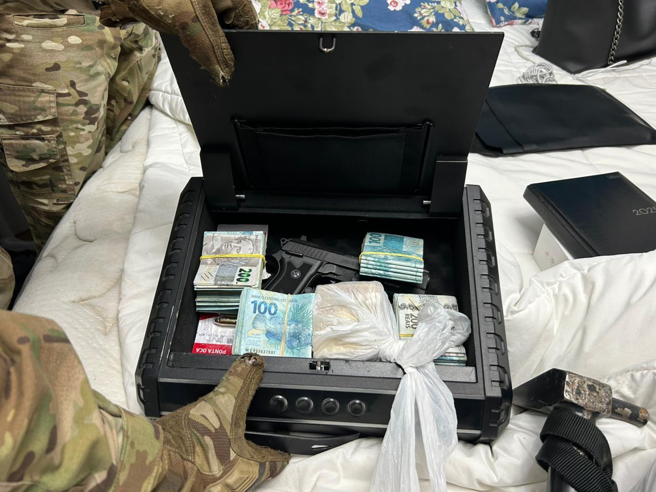 PF mira esquema milionário de 'gatonet' com sede em Curitiba