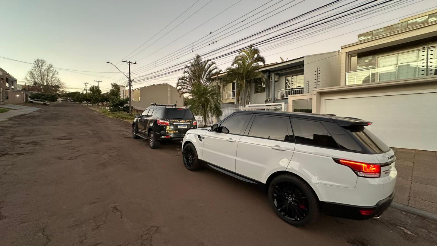 Policia Federal deflagra operação ''PYTHIA'' contra o tráfico de drogas e lavagem de dinheiro na região