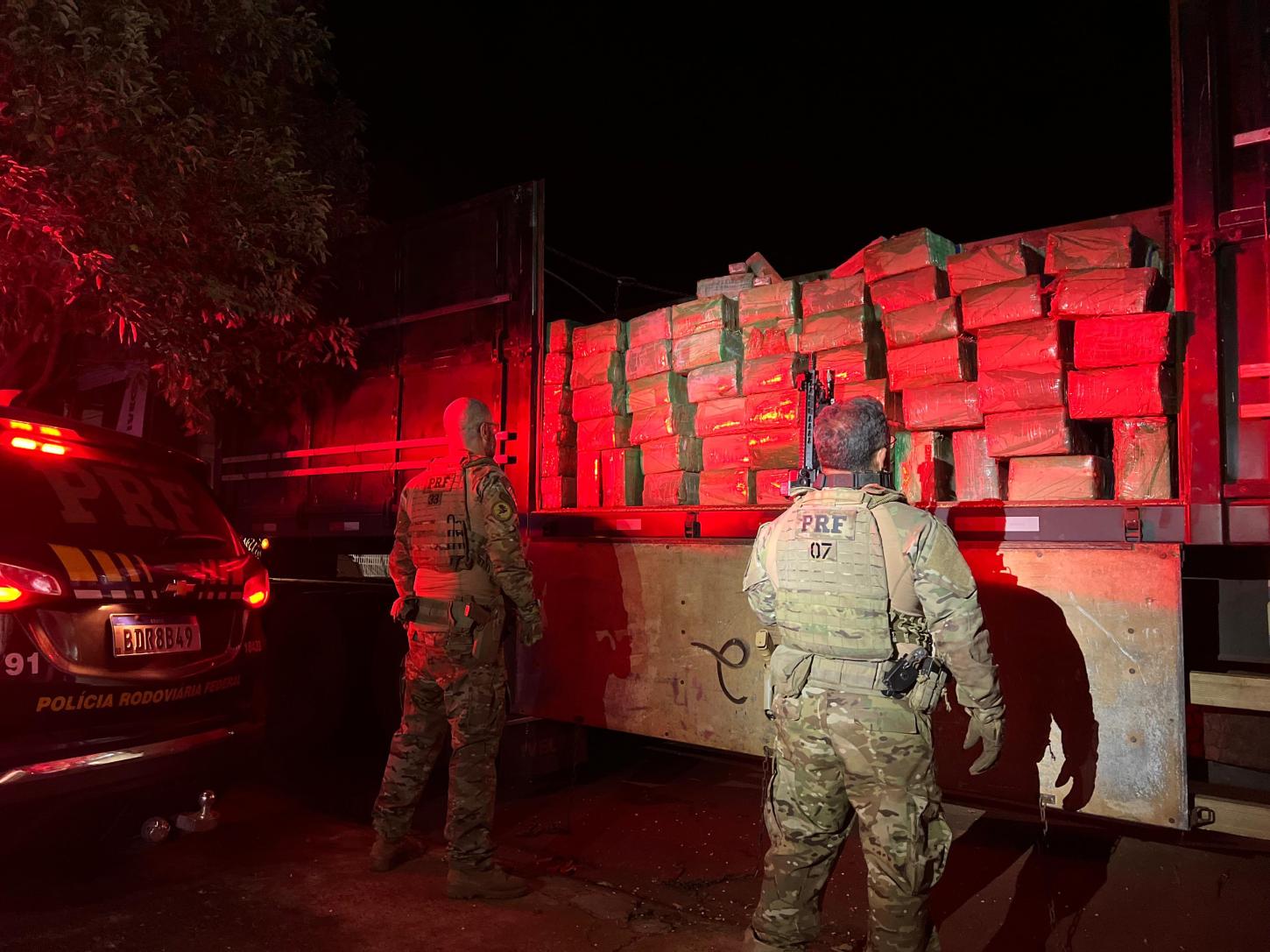 PRF apreende 1,5 tonelada de maconha em Assis Chateaubriand