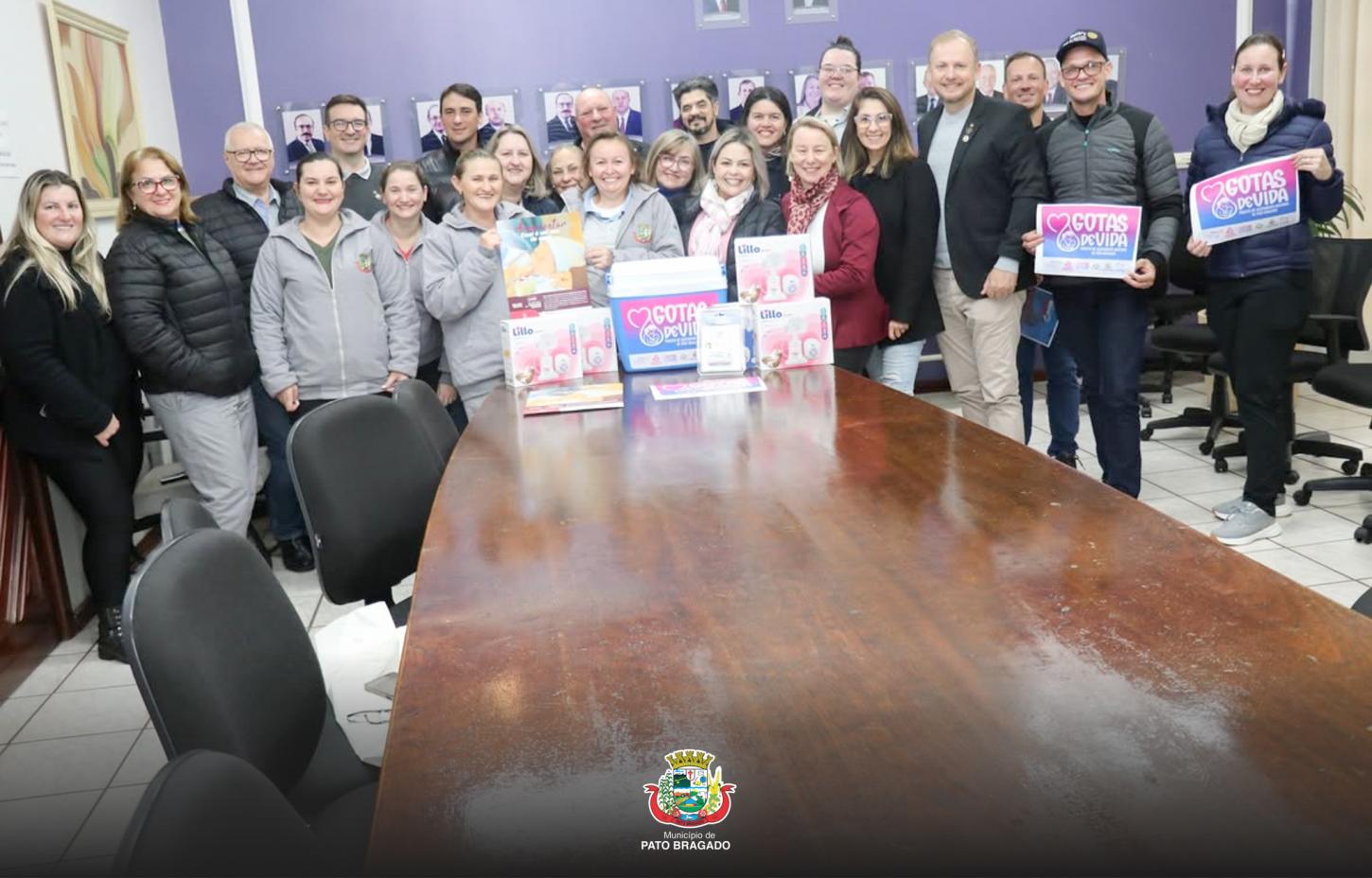 Secretaria de Saúde de Pato Bragado em parceria com Rotary Clube 25 de Julho dão início ao Projeto Gotas de Vida