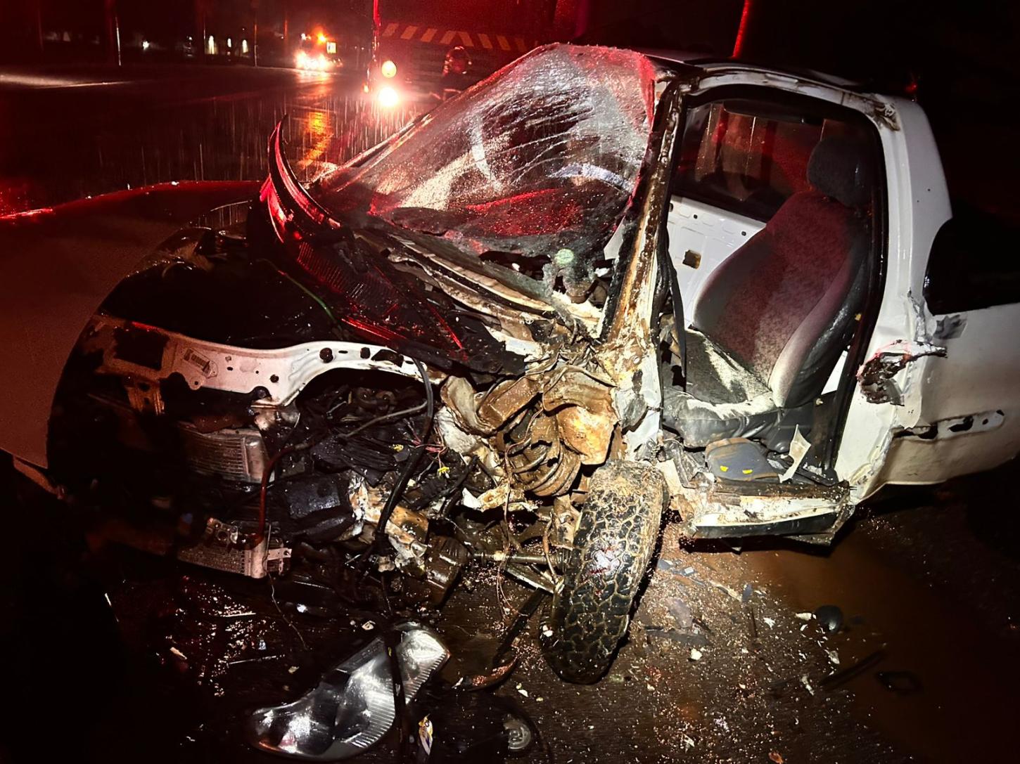 Colisão frontal na PR-488 deixa um morto e três feridos em Santa Helena