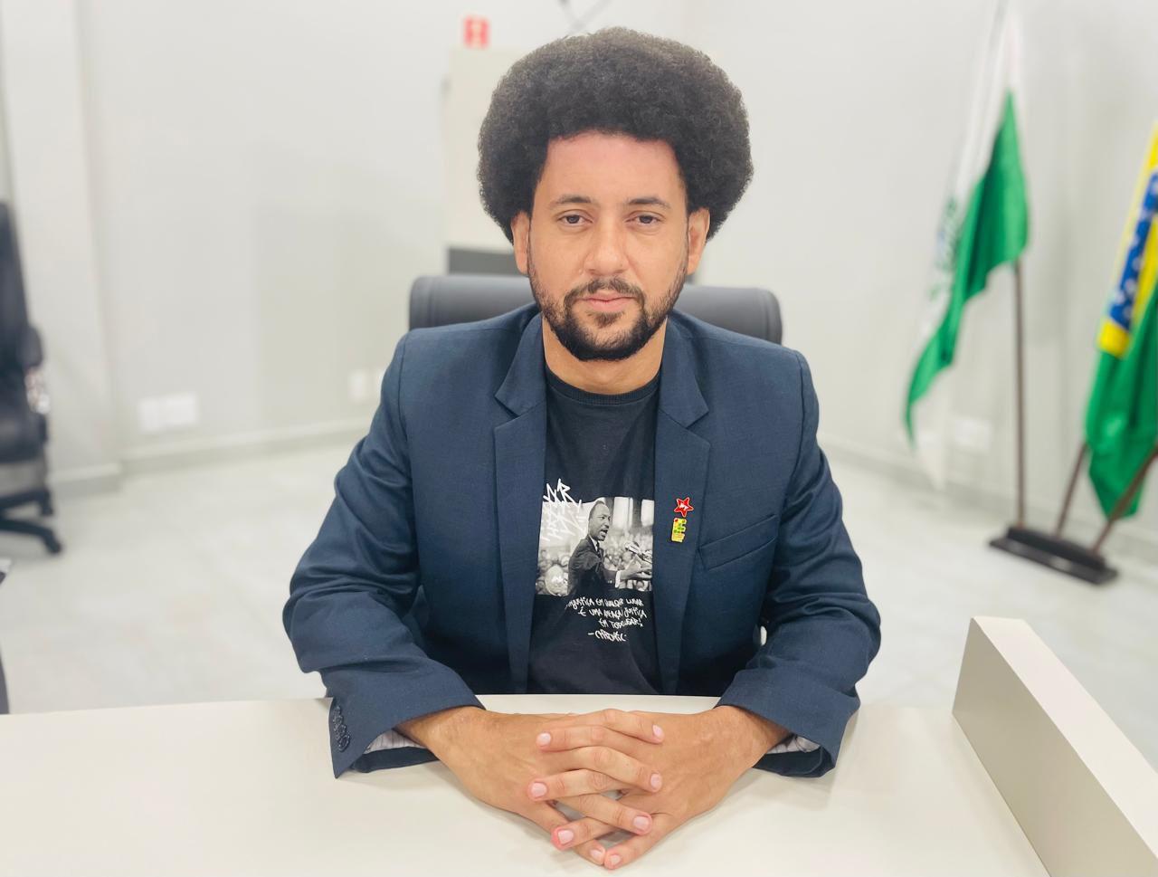 Fernando Nègre sugere investimentos no CMEI Pequeno Príncipe e Escola Floriano Peixoto