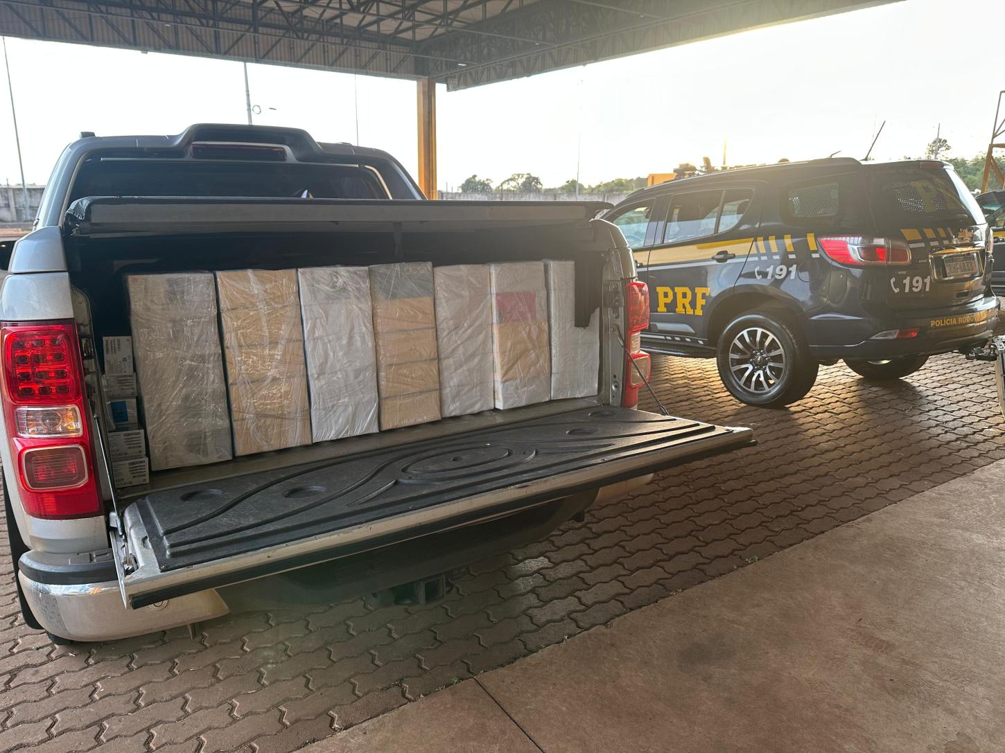 Paraguaio é preso transportando 700 celulares em Cascavel (PR)