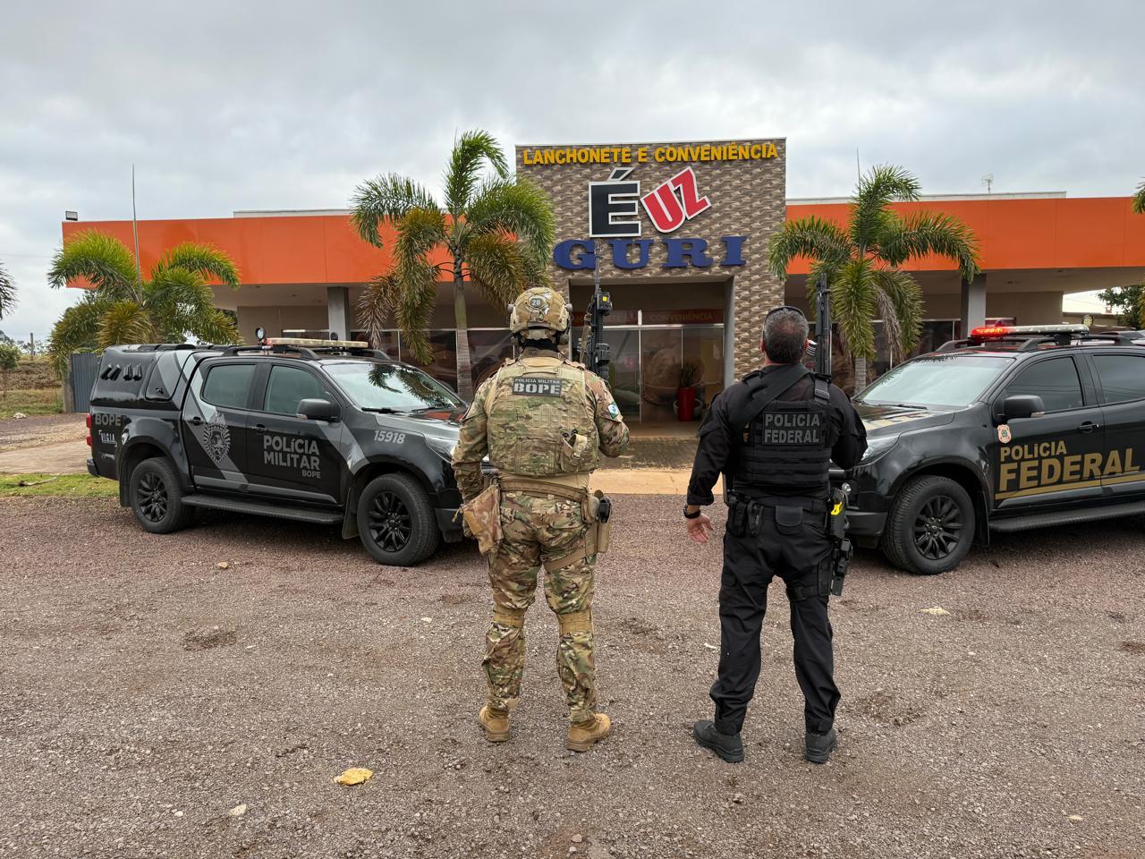 PF investiga organização criminosa que usava redes sociais para praticar e promover crimes na fronteira do Paraná.