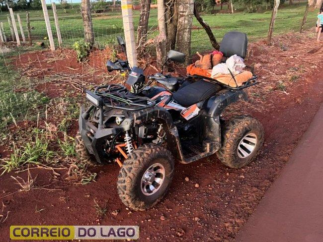 Acidente entre carro e quadriciclo mobiliza equipes do SAMU e Defesa Civil em Santa Helena