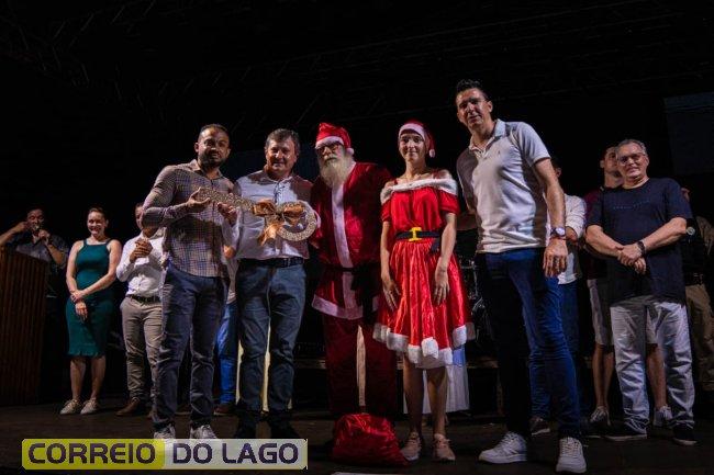 Abertura do Tempo Natalino resulta em sucesso absoluto em Entre Rios do Oeste!