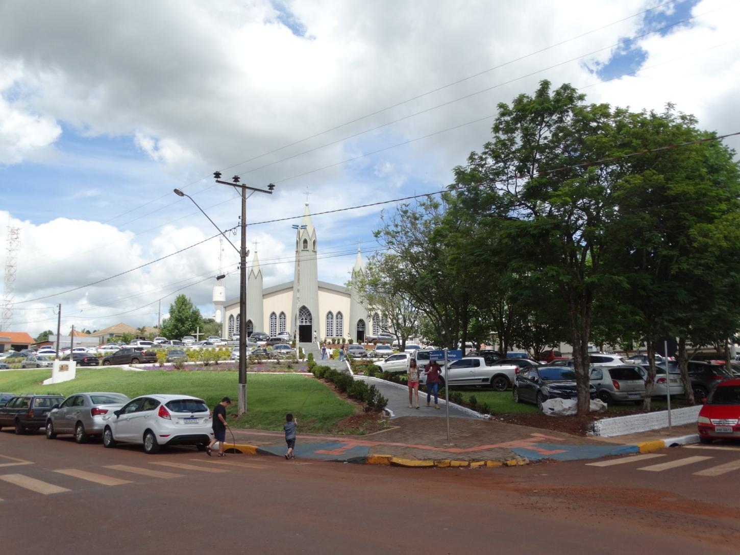 Comunidade de São Roque celebra o sucesso da 31ª Festa do Búfalo no Rolete...