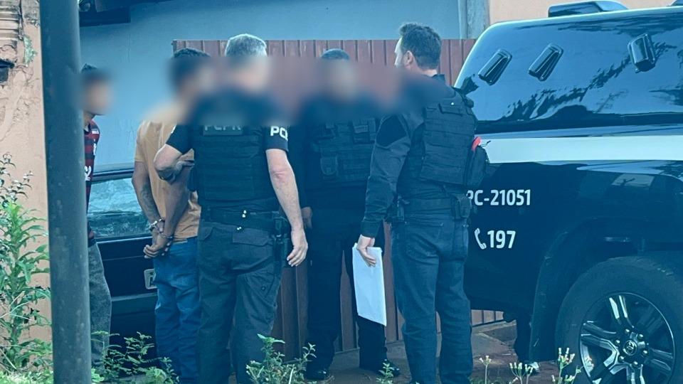 Operação conjunta contra o tráfico de drogas detém duas pessoas em Cascavel