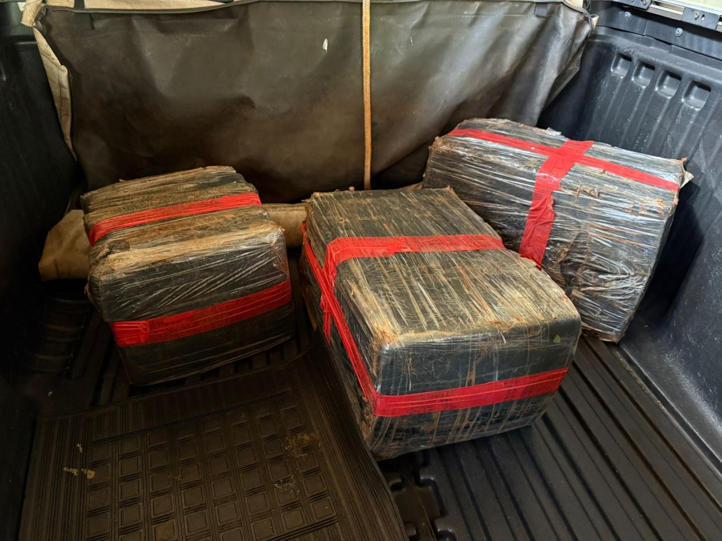 Policia Federal apreende maconha em Santa Helena