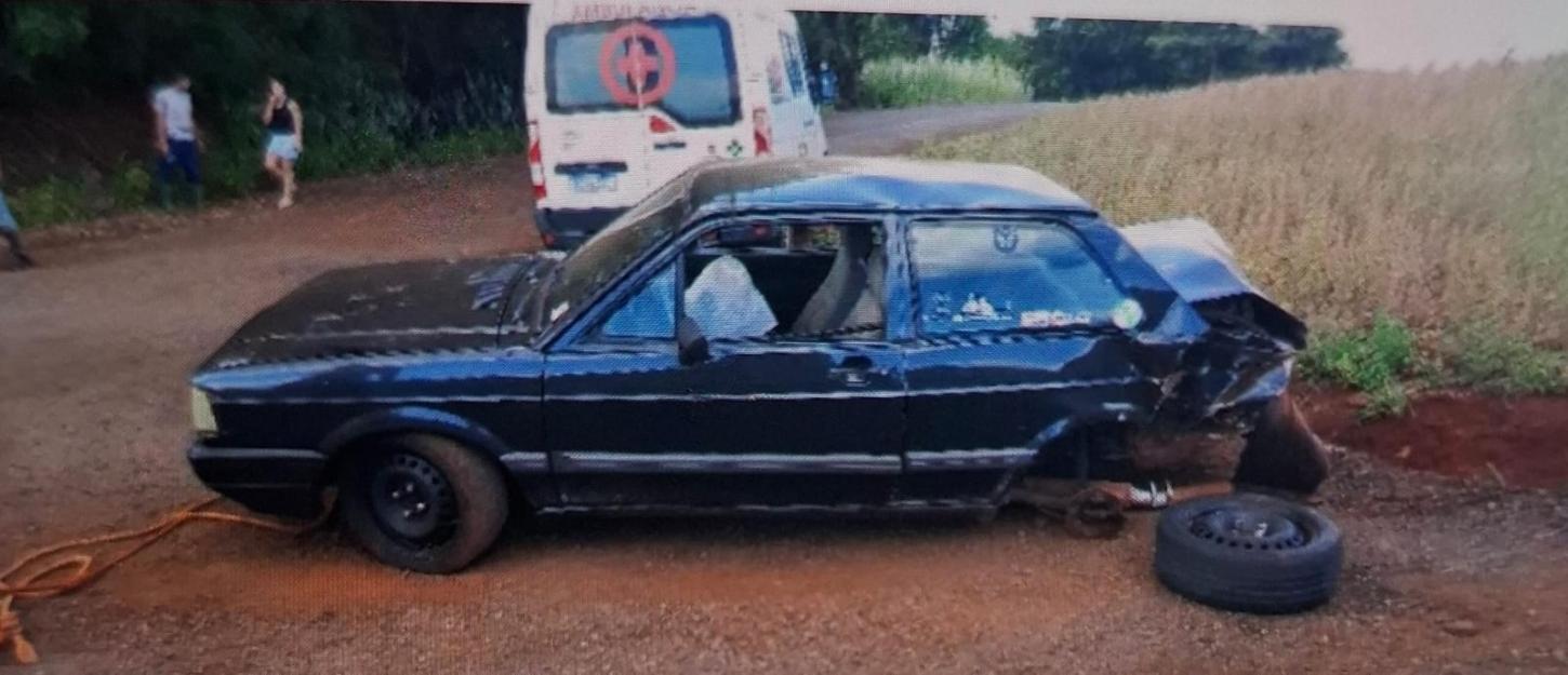 Colisão envolve veículo com placas de Pato Bragado na PRC-467, em Marechal Cândido Rondon