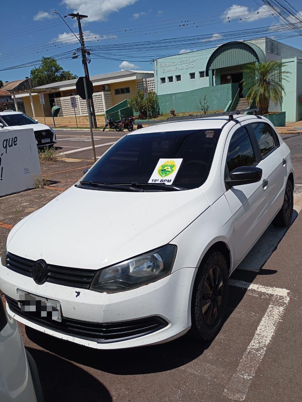 Denúncia leva ROCAM a recuperar carro furtado e deter suspeitos em Toledo