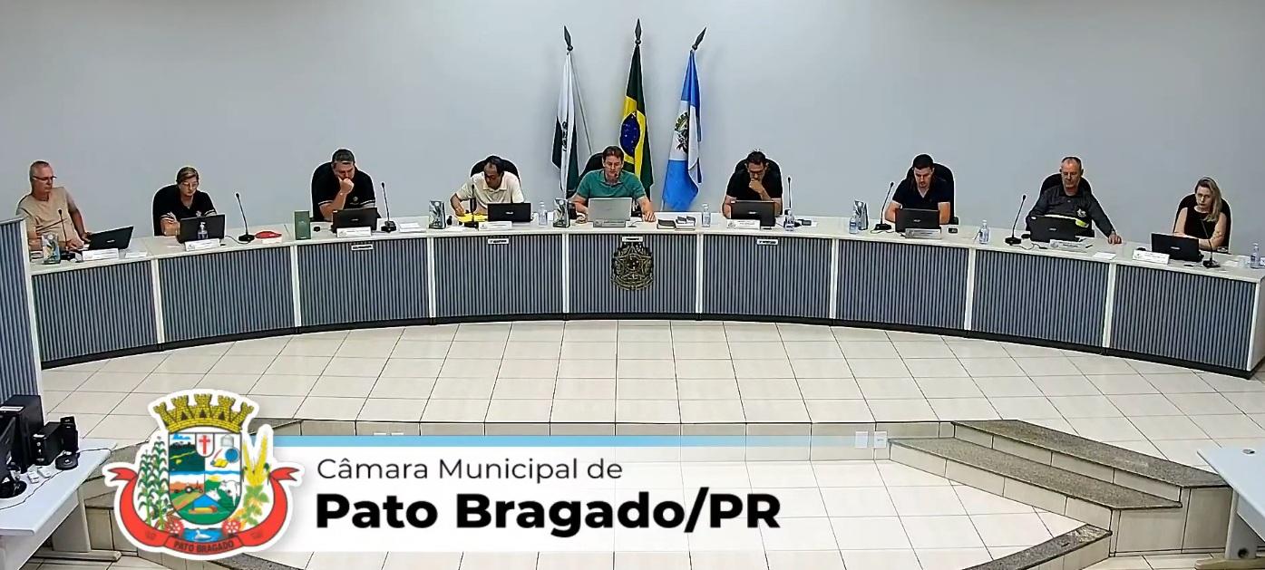 Vereadores de Pato Bragado aprovam três projetos em Sessões Extraordinárias no início de 2026