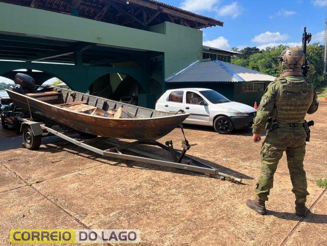 BPFRON apreende embarcação, veículo e grande carga de cigarros em operação no Lago de Itaipu em Santa Helena